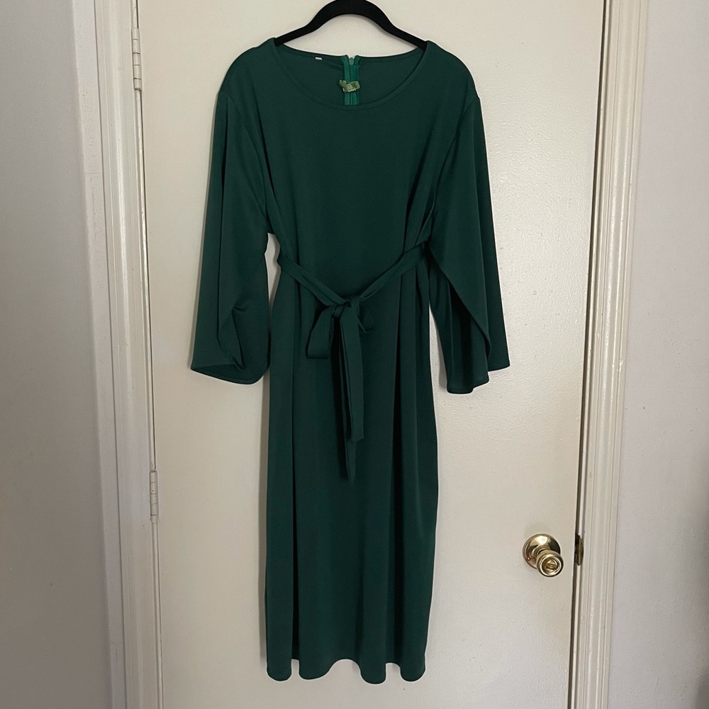Yoins slit sleeve dress